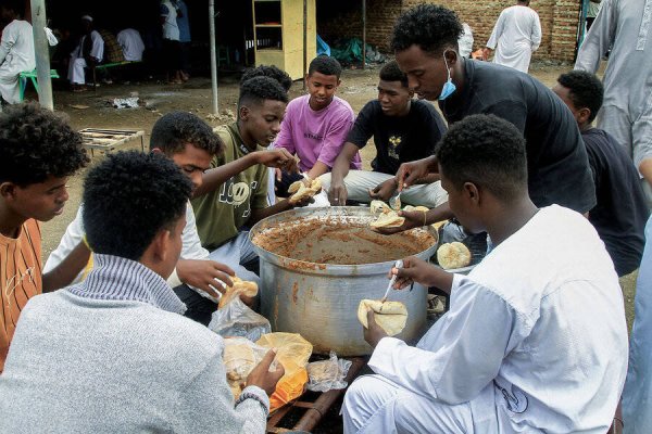 正规实盘配资十大平台 苏丹武装冲突加剧粮食危机 食品价格同比涨124%